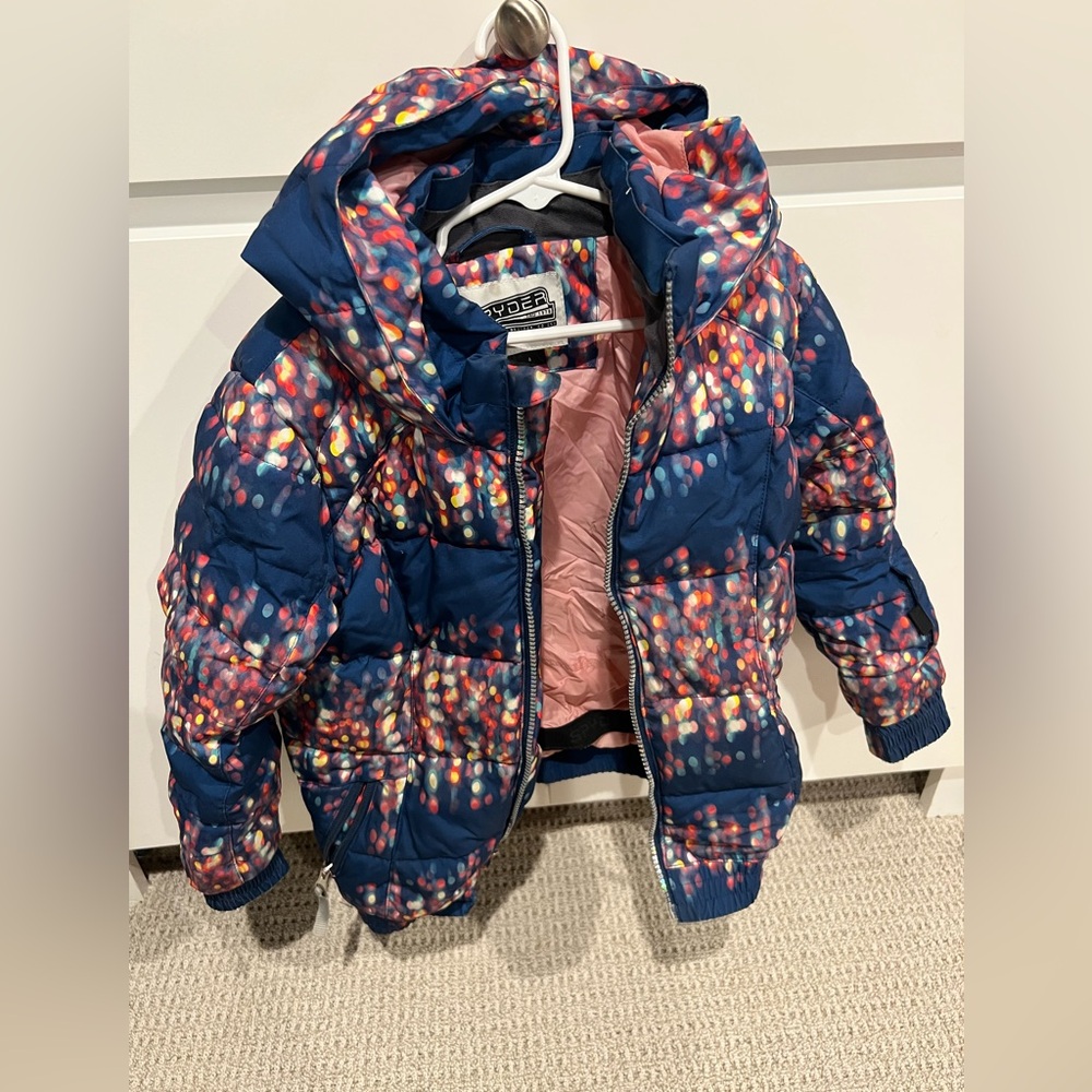 Spyder Girls Size 6 winter ski Jacket